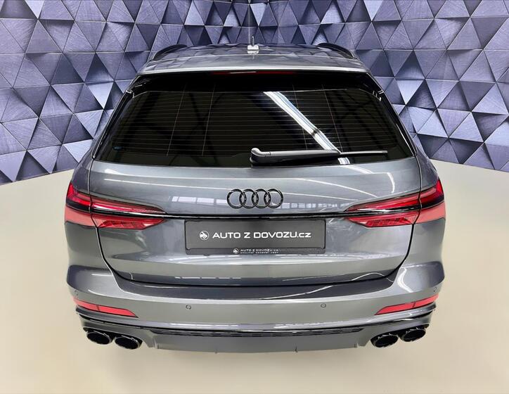 Audi S6 6