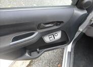 Suzuki Ignis 10