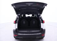 Peugeot 5008 9