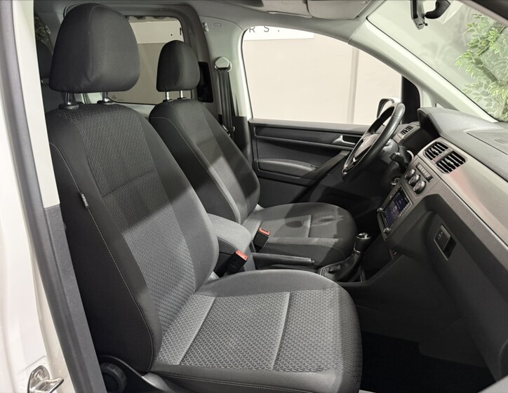 Volkswagen Caddy 17