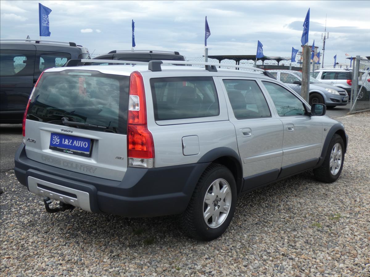 Volvo XC70