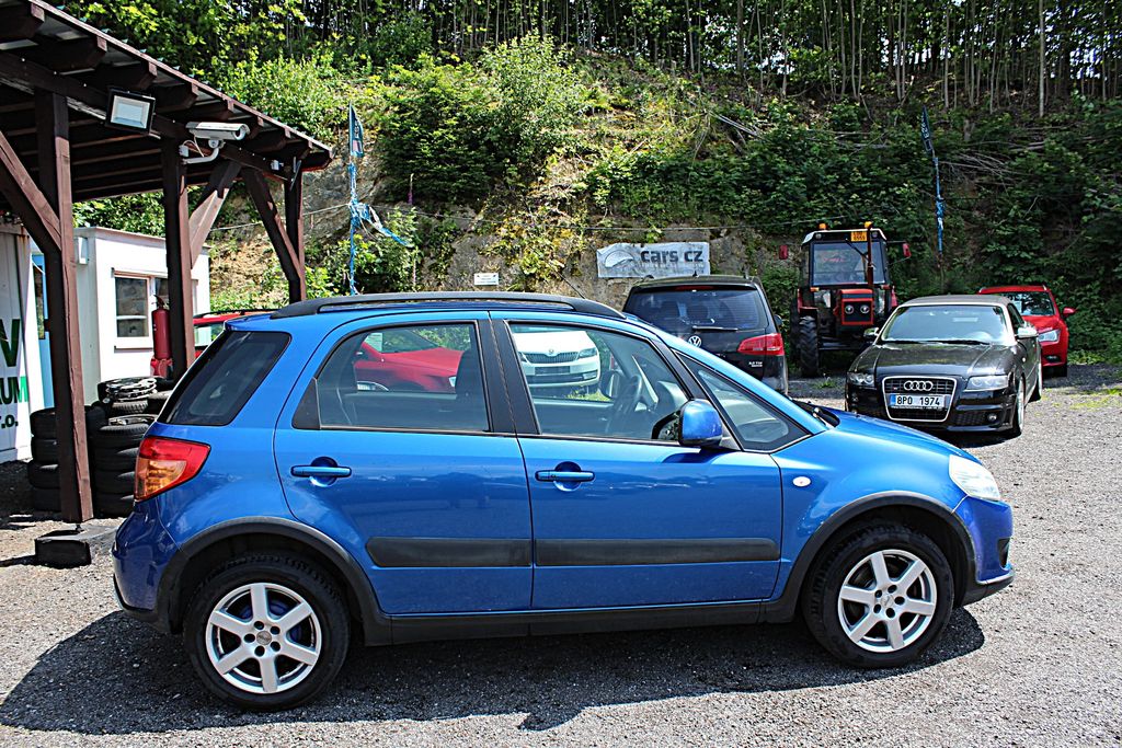Suzuki SX4