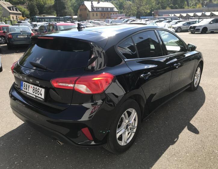 Ford Focus 6