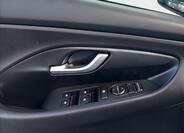Hyundai i30 14