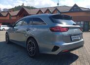 KIA Ceed 8