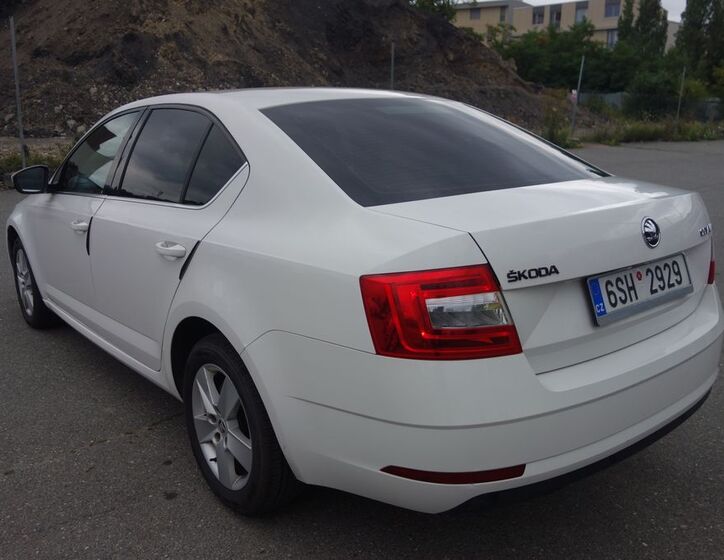 Škoda Octavia 11
