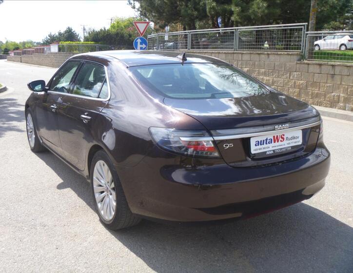 Saab 9-5 4