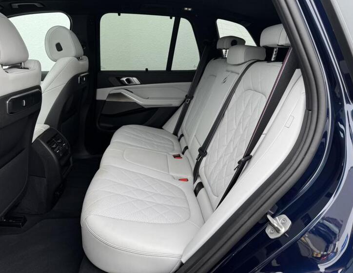 BMW X5 7