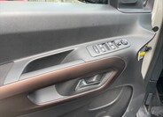 Peugeot Rifter 11