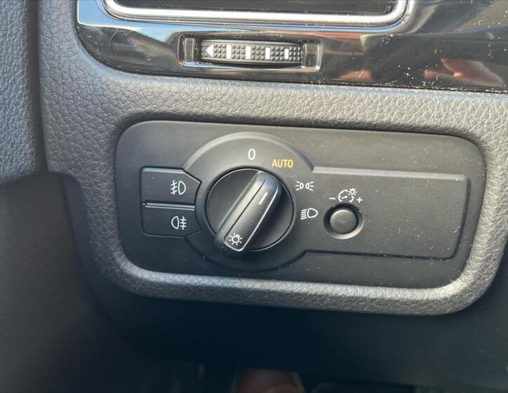 Volkswagen Touareg 25