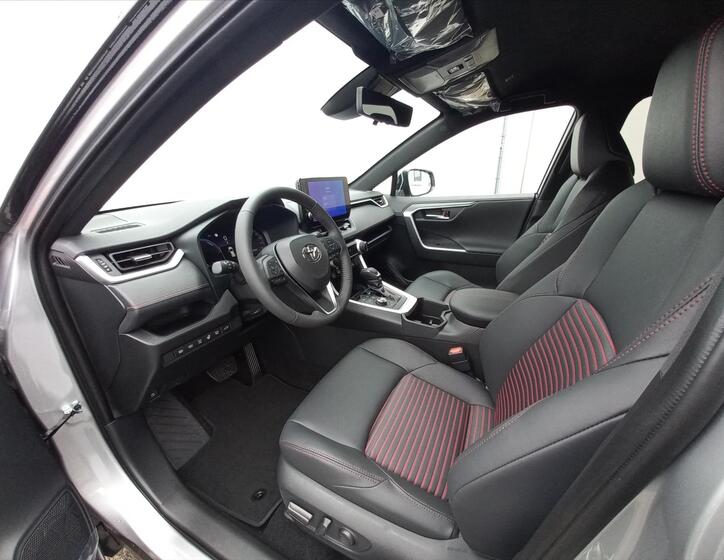 Toyota RAV4 10