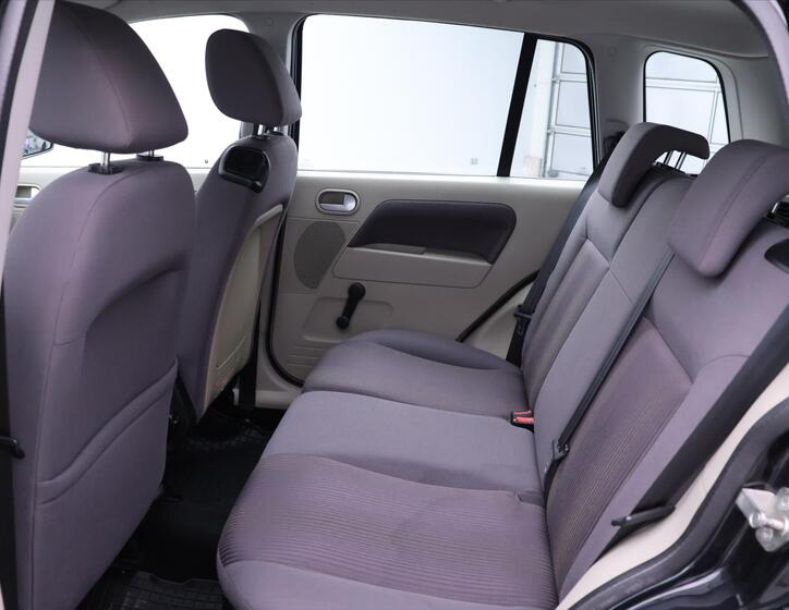 Ford Fusion 14