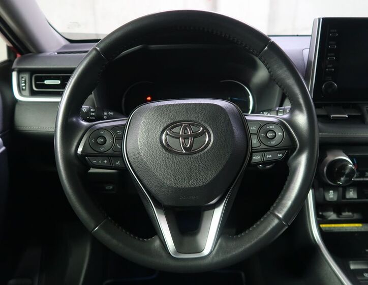 Toyota RAV4 14