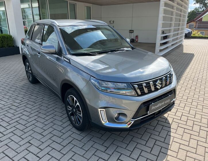 Suzuki Vitara 8