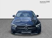Mercedes-Benz CLA 8