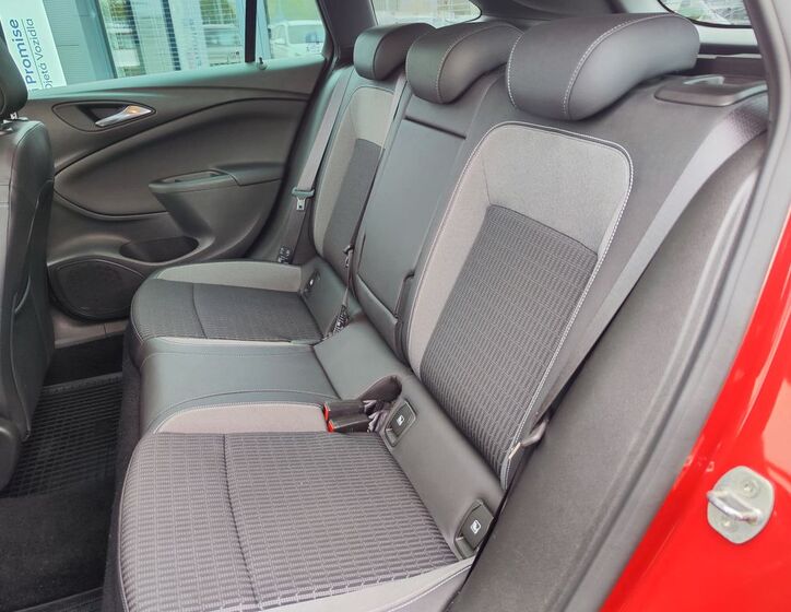 Opel Astra 11