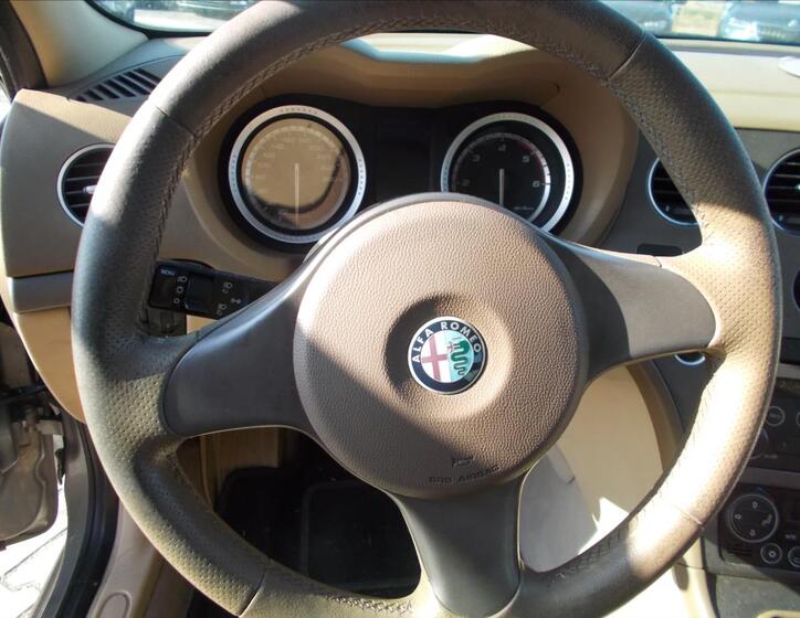 Alfa Romeo 159 22