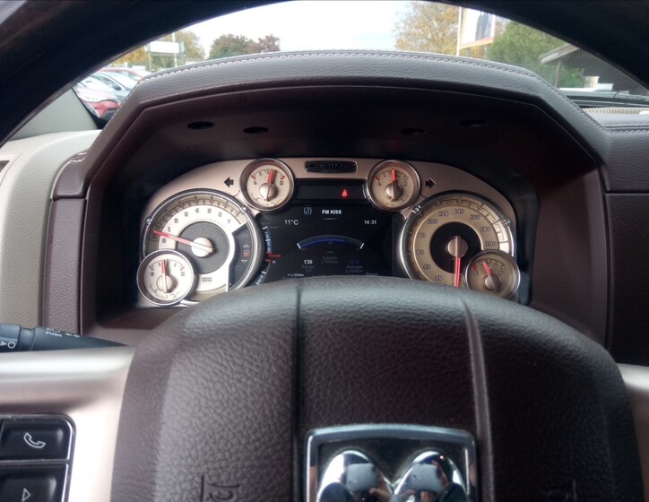Dodge RAM 11