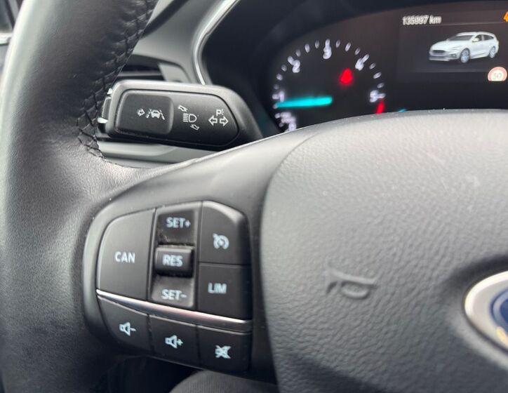 Ford Focus 16