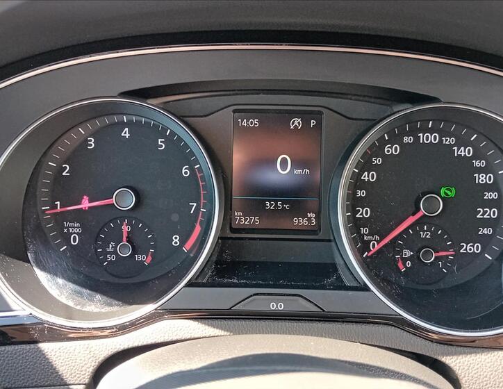 Volkswagen Passat 16