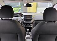 Peugeot 2008 13
