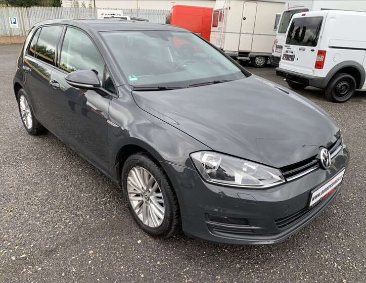 Volkswagen Golf 8