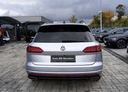 Volkswagen Touareg 5