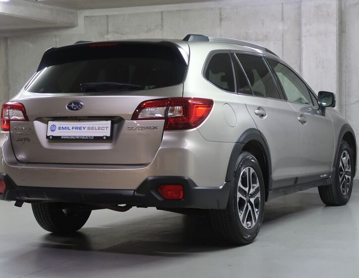 Subaru Outback 5
