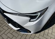 Toyota Corolla 13