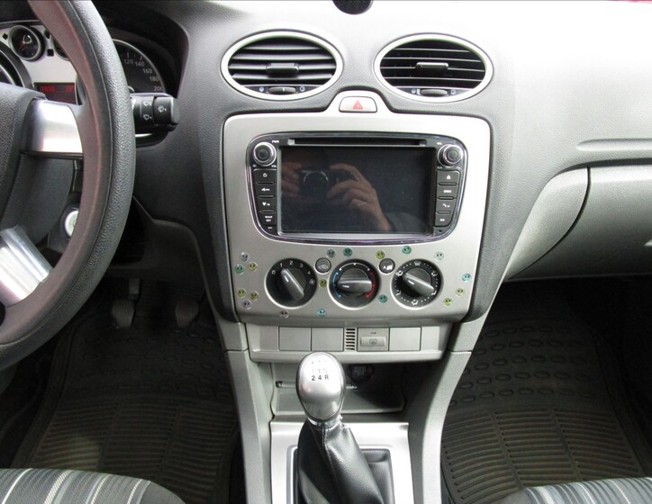 Ford Focus 9