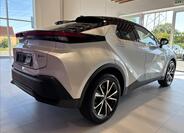 Toyota C-HR 9