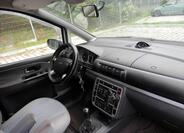 Ford Galaxy 14