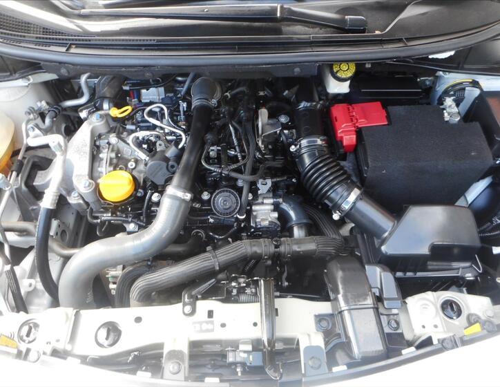 Nissan Micra 28