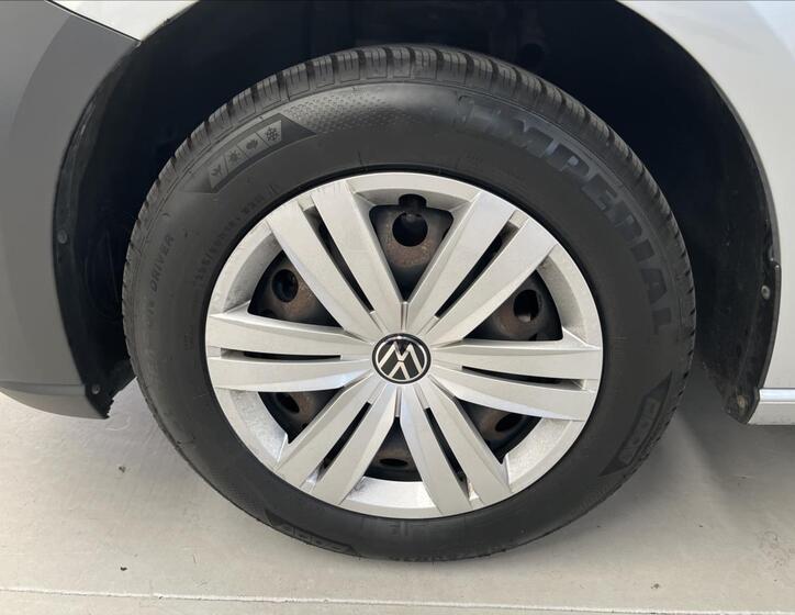 Volkswagen Caddy 24