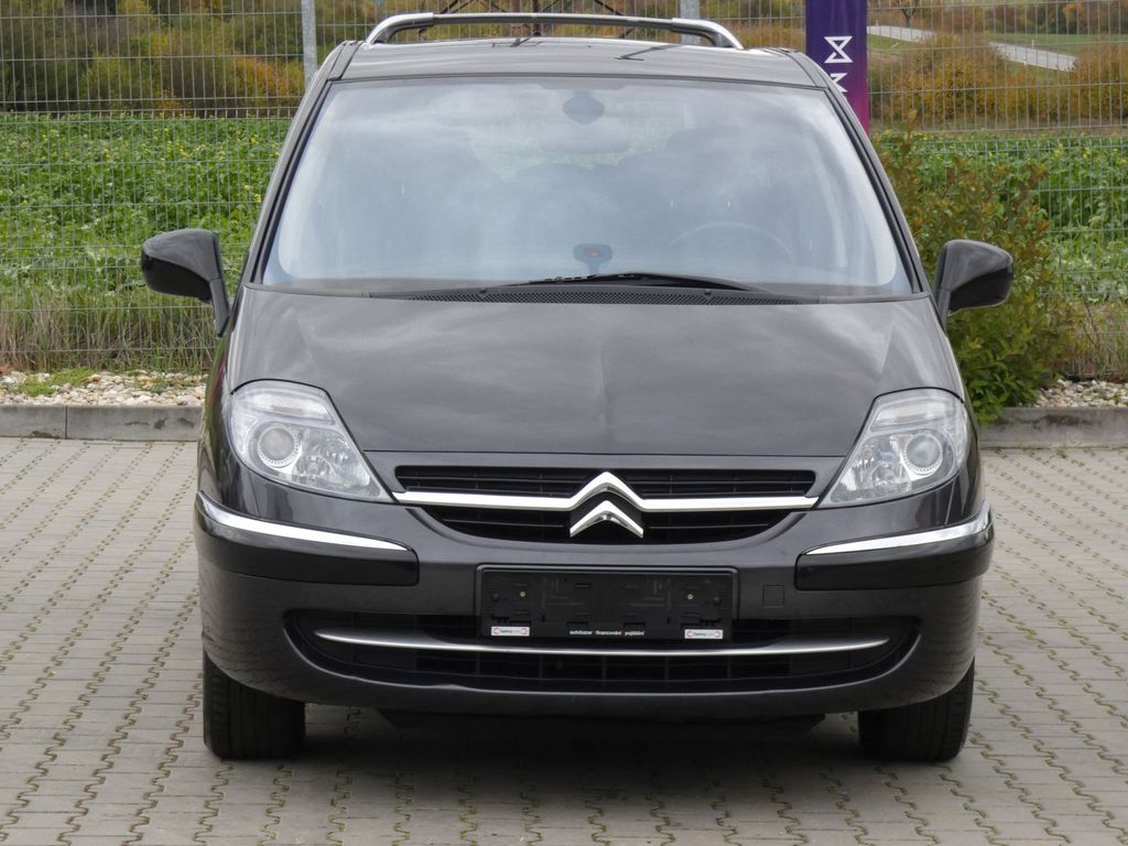 Citroën C8