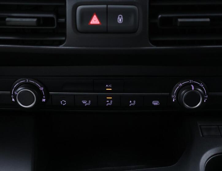 Toyota ProAce 24