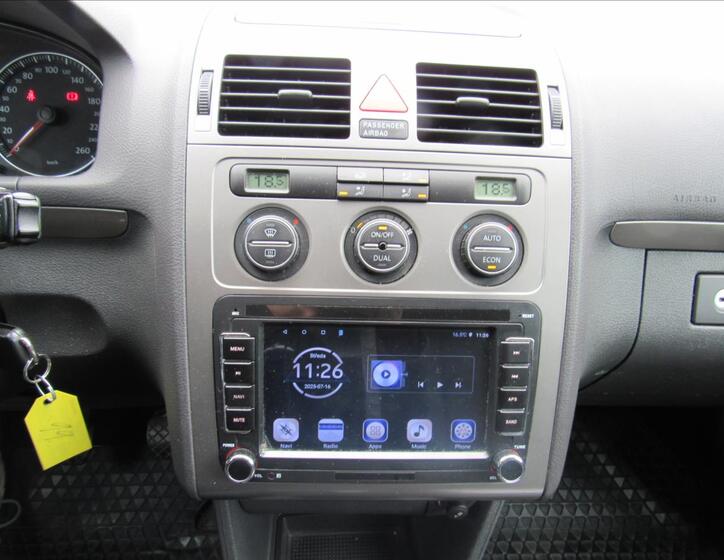 Volkswagen Touran 15