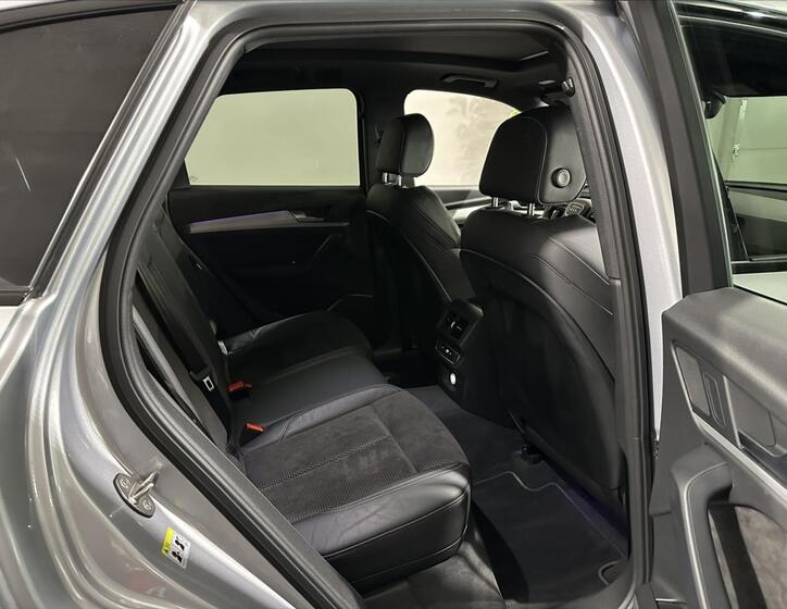 Audi SQ5 25