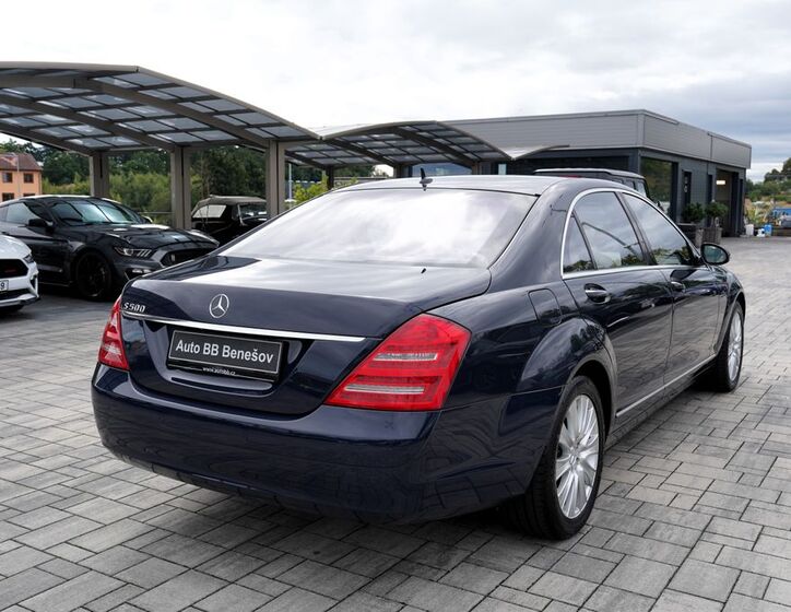 Mercedes-Benz Třídy S 6
