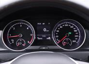 Volkswagen Golf 16