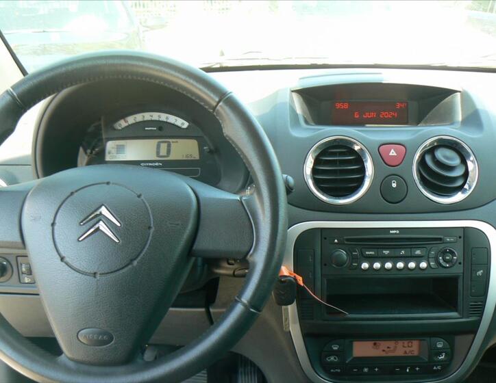 Citroën C2 11