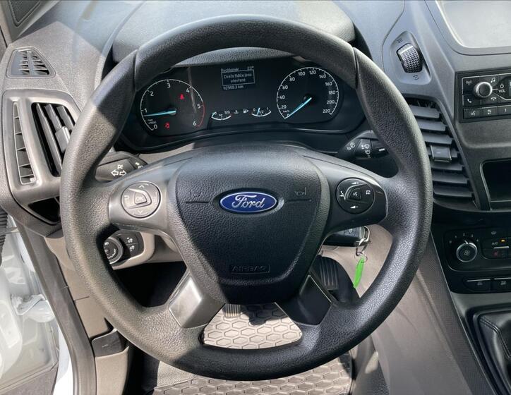 Ford Transit Connect 8