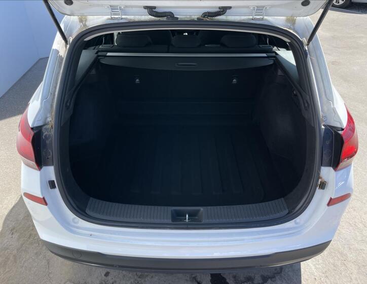 Hyundai i30 21