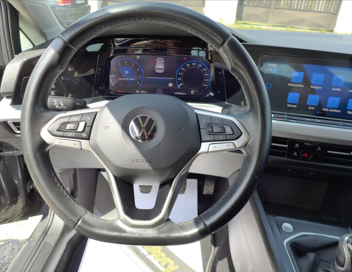 Volkswagen Golf 17