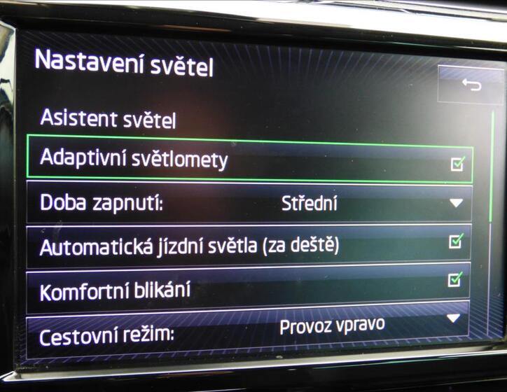 Škoda Superb 42
