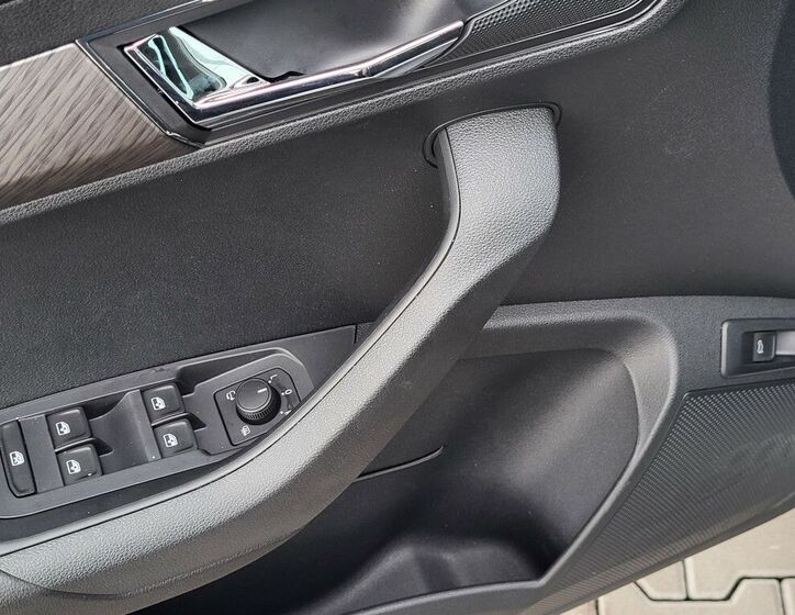 Škoda Karoq 12