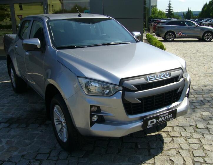 Isuzu D-Max 1