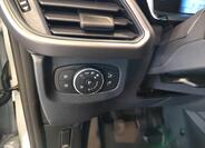 Ford Transit Courier 19