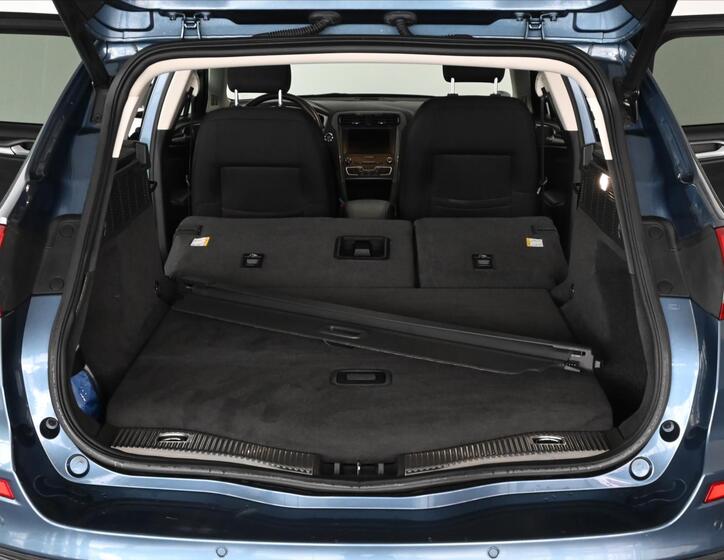 Ford Mondeo 7