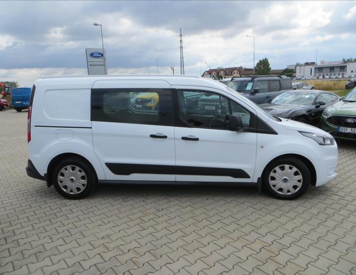 Ford Transit Connect 8